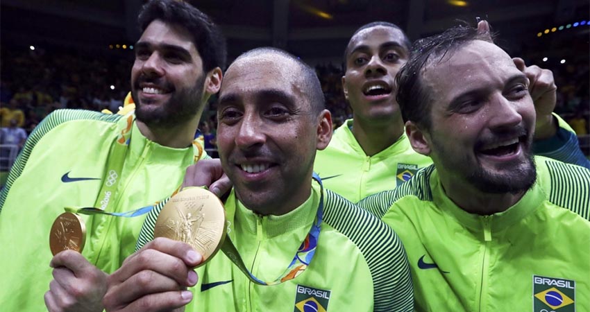 Lbero Serginho deixa seleo brasileira de vlei aps o ouro na Rio 2016 - Reuters/Yves Herman/Direitos Rese